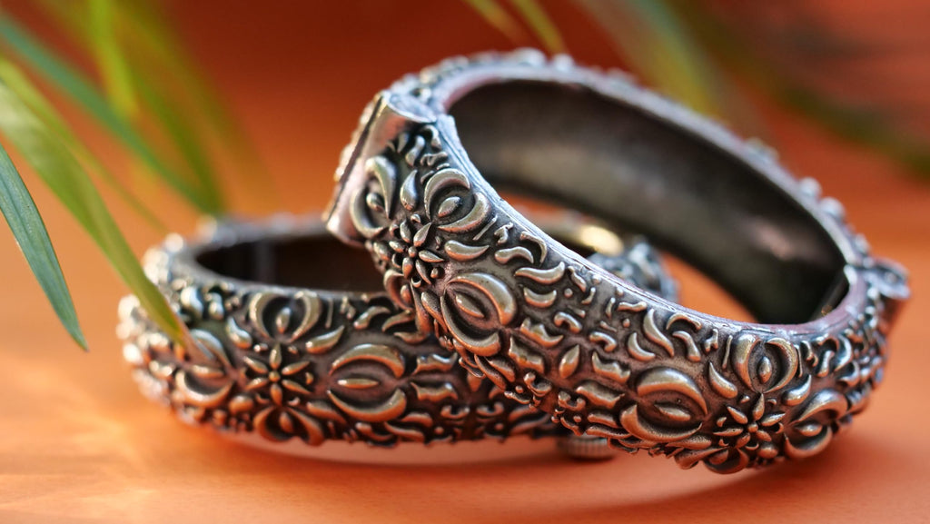 Hasto by Hasti Oxidised German Silver Floral Vine Openable Bangle Pair for Women | Navratri Bangles (Kada), Ethnic Kurti Jewellery, Garba Jewellery & Saree Wear