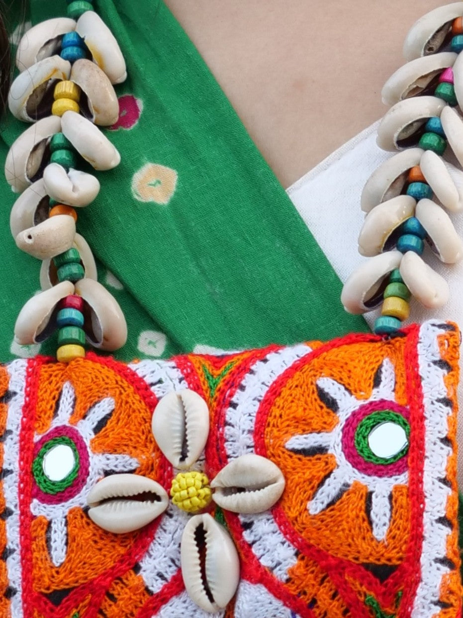 The Mirror Cowrie Thread Orange set